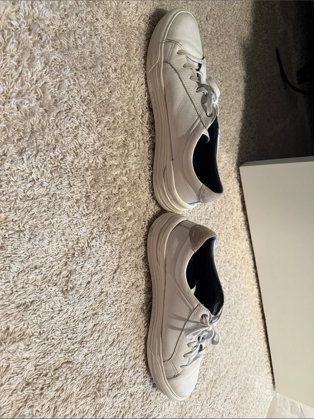 Johnston & Murphy Men's Low-Top Leather Sneakers in Light Gray